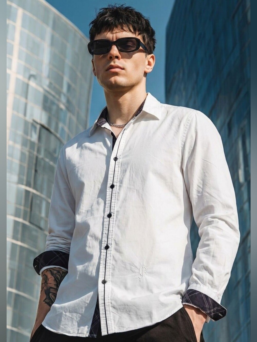 GUESS men's Graphic Back Button-down Long-sleeve Dress Shirt sz Large